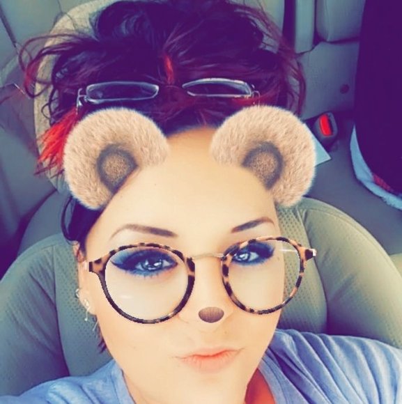 Meet your Posher, Kasey - Picture 1 of 1